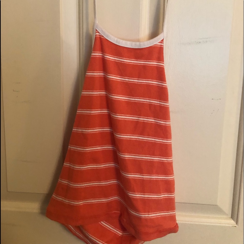 Backless Crop Shirt